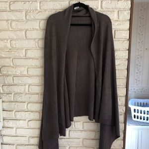 Brown shawl